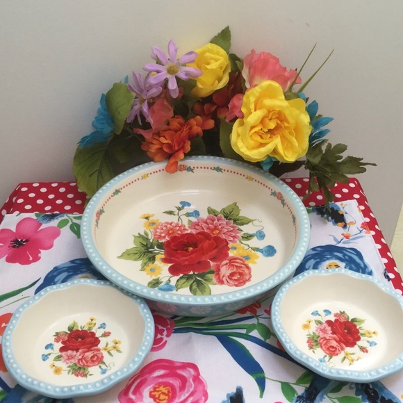 The Pioneer Woman Other - Pioneer Woman 3pcs Pie Dishes